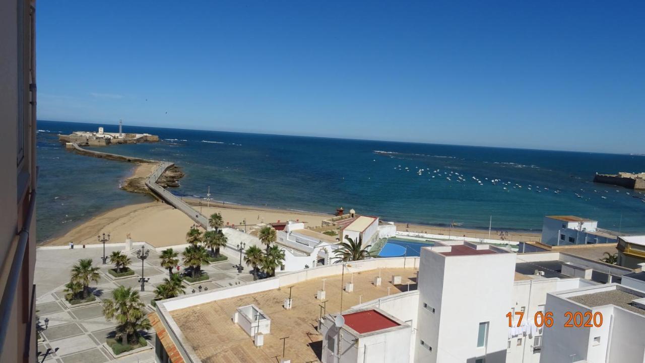 Apartamento Fenicia Con Aparcamiento Incluido Vistas Al Mar كاديز المظهر الخارجي الصورة