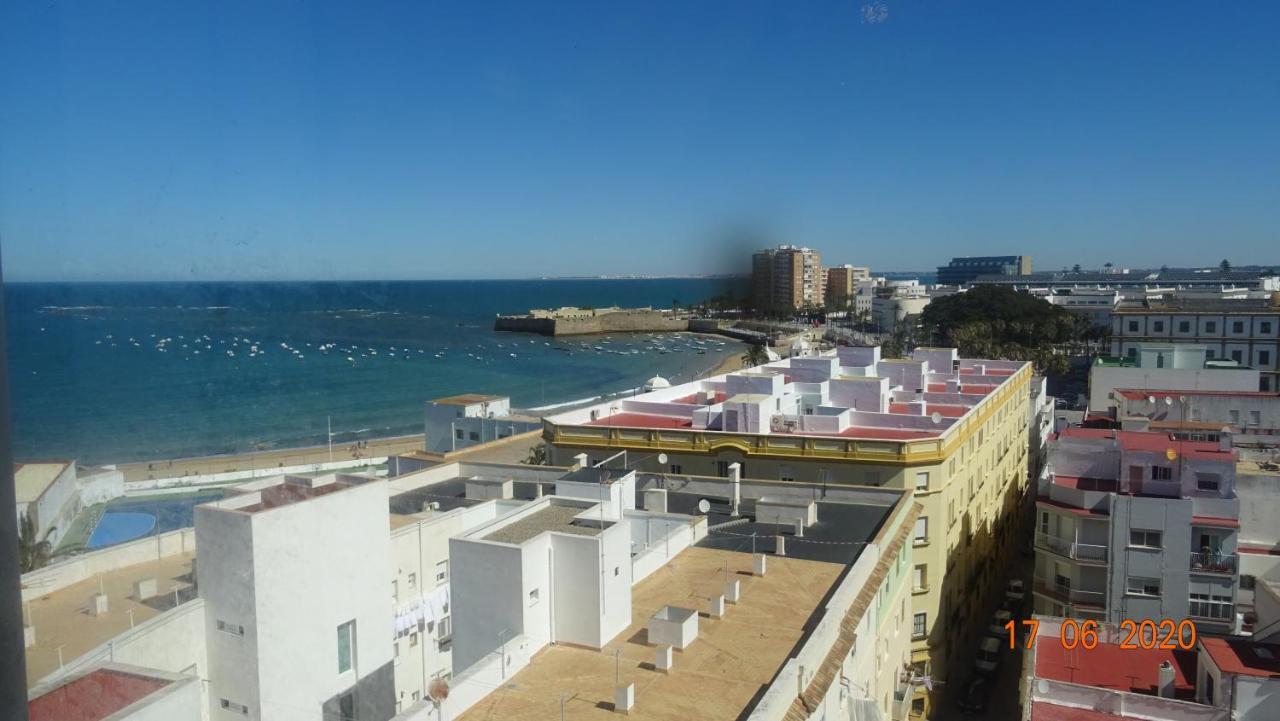Apartamento Fenicia Con Aparcamiento Incluido Vistas Al Mar كاديز المظهر الخارجي الصورة