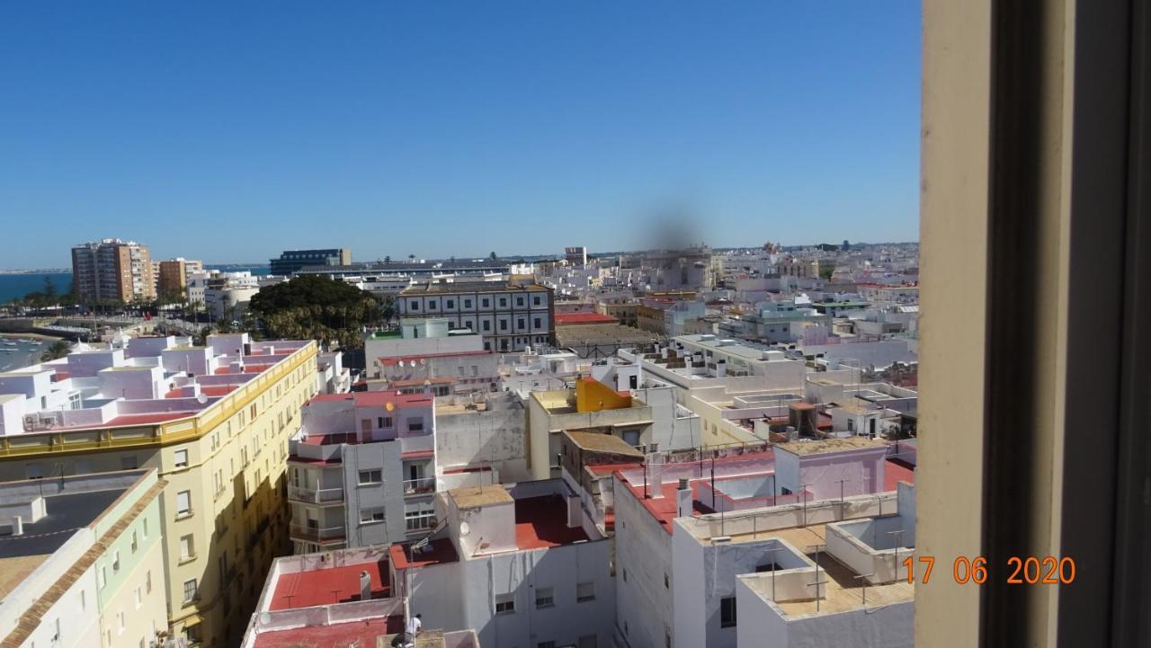Apartamento Fenicia Con Aparcamiento Incluido Vistas Al Mar كاديز المظهر الخارجي الصورة