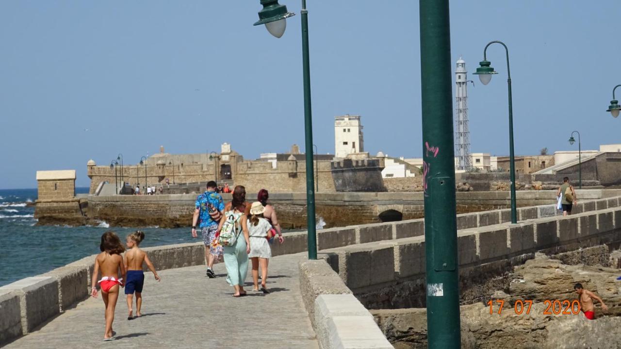 Apartamento Fenicia Con Aparcamiento Incluido Vistas Al Mar كاديز المظهر الخارجي الصورة
