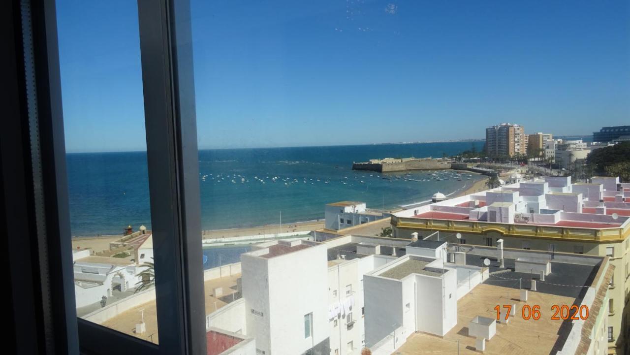 Apartamento Fenicia Con Aparcamiento Incluido Vistas Al Mar كاديز المظهر الخارجي الصورة