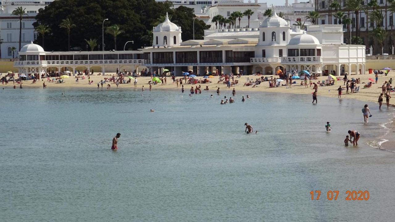 Apartamento Fenicia Con Aparcamiento Incluido Vistas Al Mar كاديز المظهر الخارجي الصورة