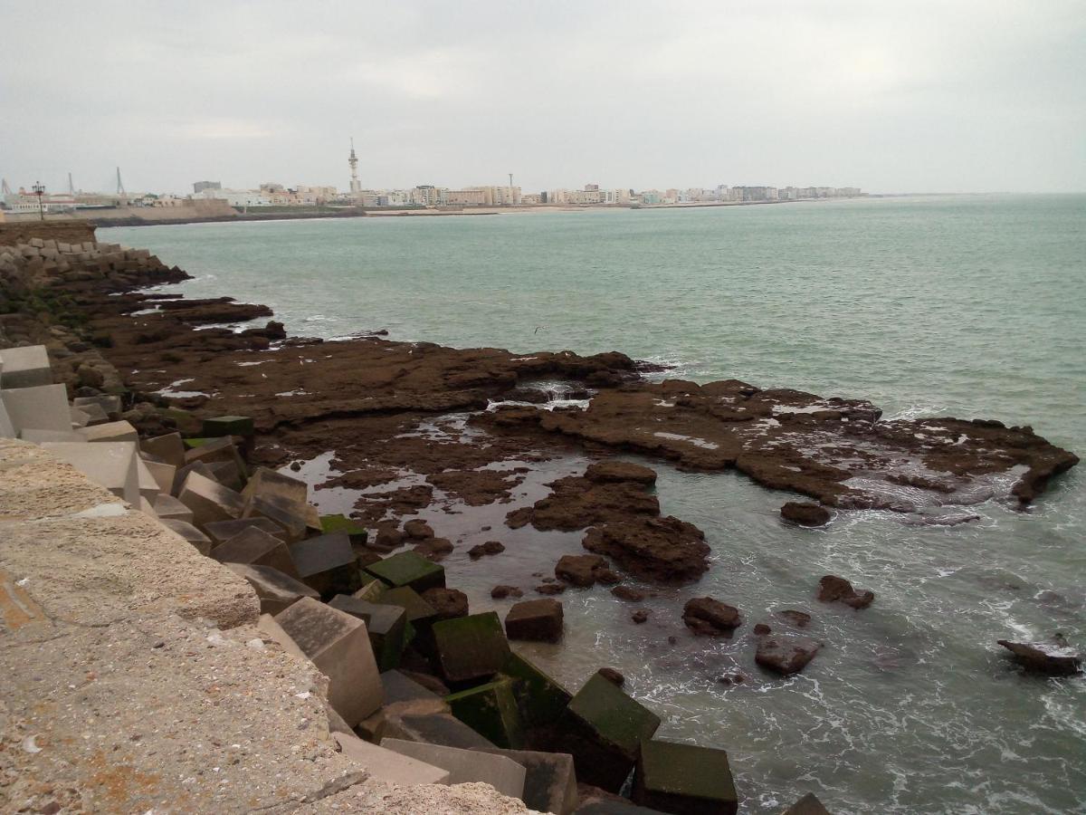 Apartamento Fenicia Con Aparcamiento Incluido Vistas Al Mar كاديز المظهر الخارجي الصورة